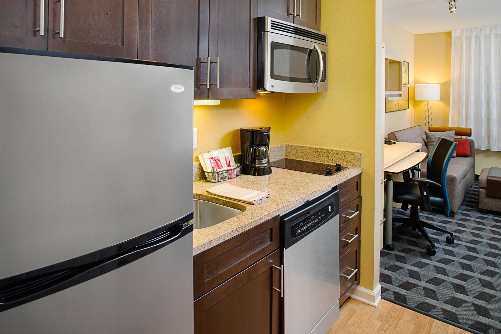 Towneplace Suites By Marriott Fayetteville N / Springdale Exterior photo